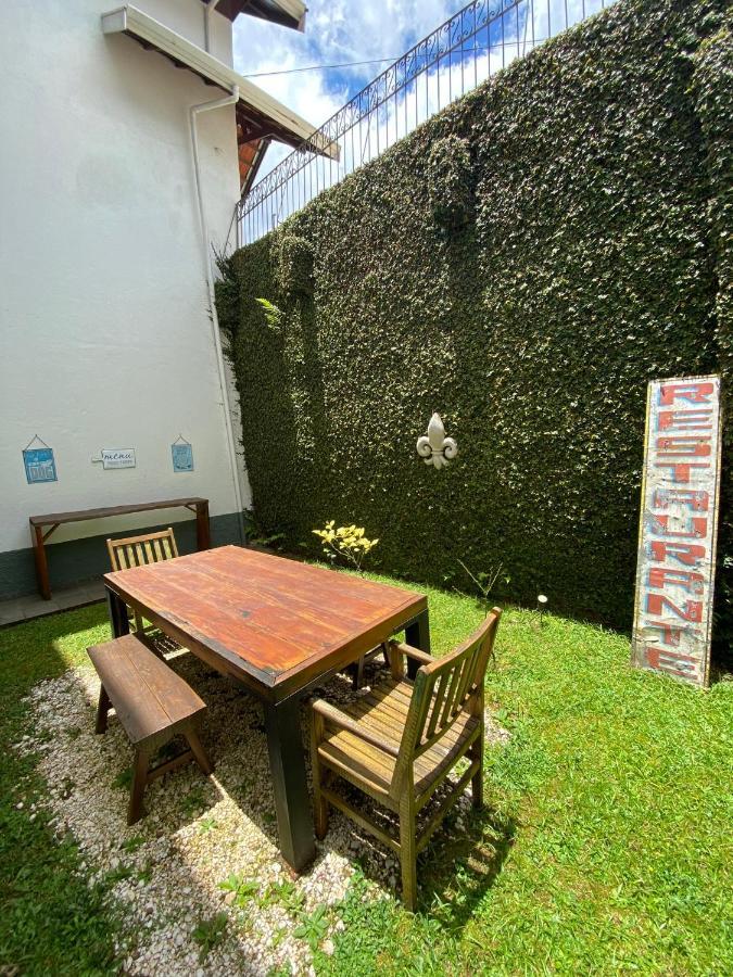 Apartamento Em Condominio Campos do Jordão Extérieur photo